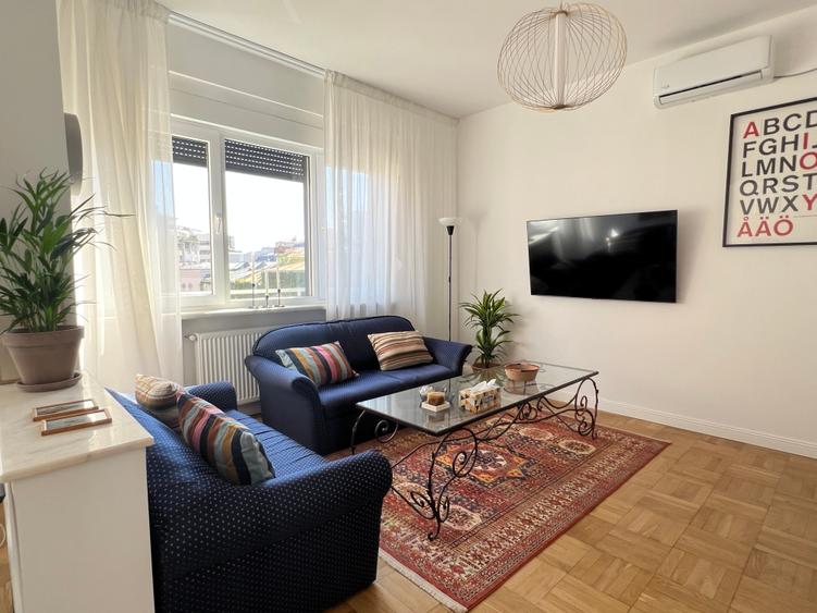 Inchiriere apartament 3 camere ultracentral - zona Batistei Inalta Curte - 2