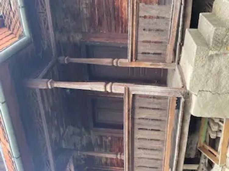 Casa tradi?ionala din lemn - 9