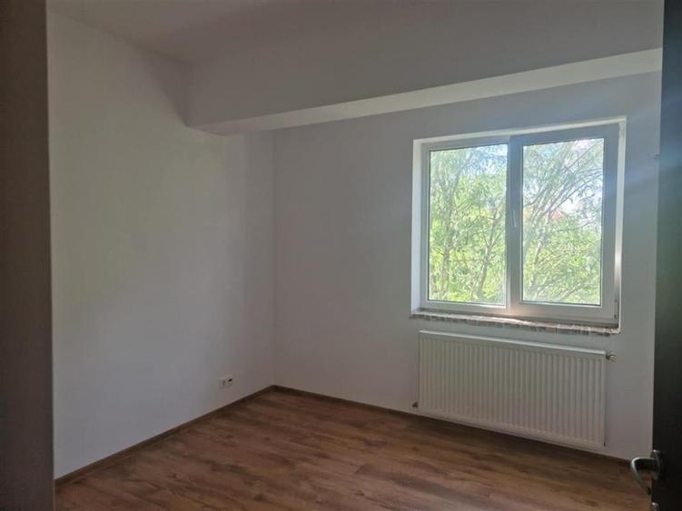 Apartament 3 camere inchiriere Drumul Valea Doftanei Sector 6 - 18