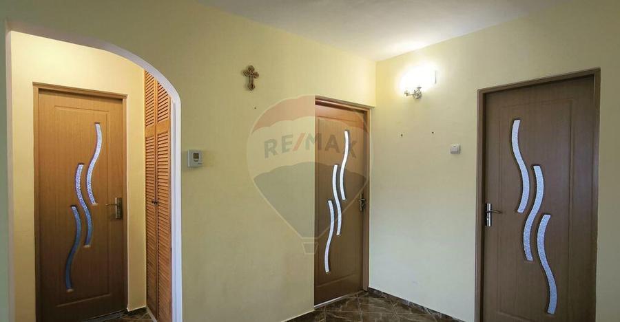 Apartament 4 camere, spa?ios ?i luminos, cartier Vi... - 9