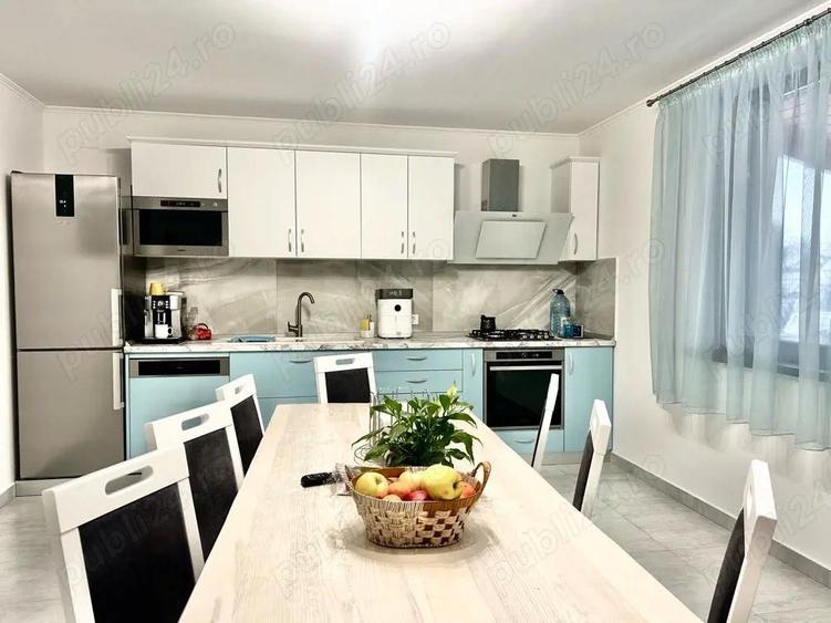 vand 2 case una noua si una batraneasca - 2