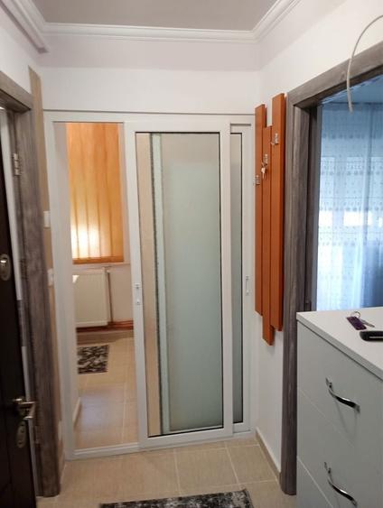 Inchiriez Garsoniera Craiova - 1