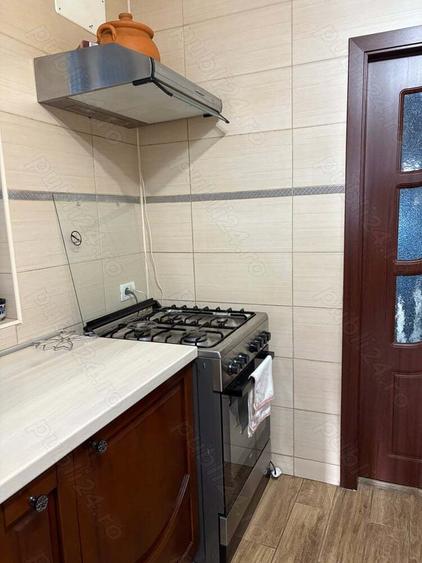 Casa de vanzare in Roman - 2