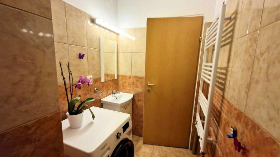 Apartament de vanzare, 3 camere, bloc cu piscina Pitesti - 6