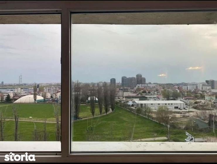 Inchiriez apartament 4 camere - 1