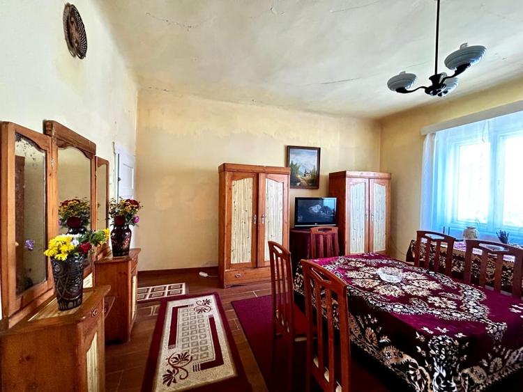 Casa 4 camere, tavan inalt, centru istoric Turda – oportunitate investitie - 4