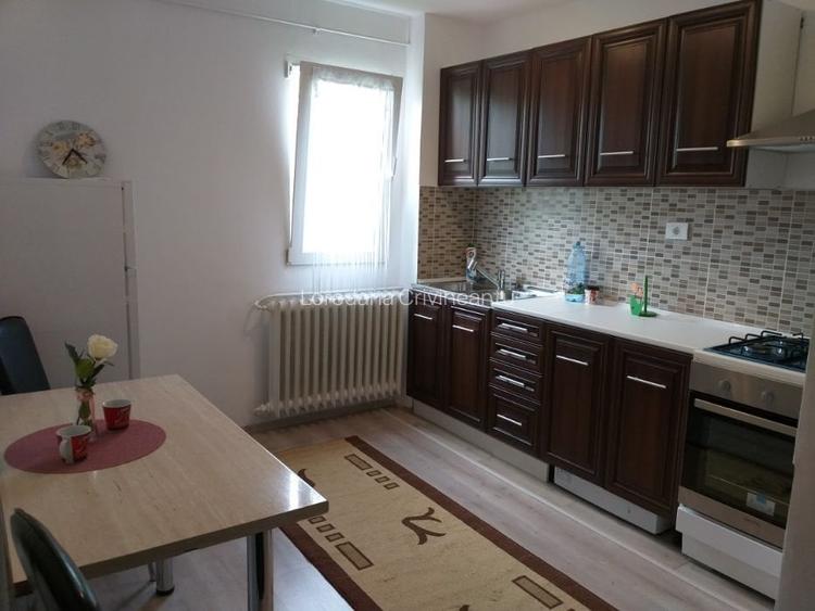 Apartament cu 2 camere semidecomandat, mobilat în Take Ionescu Apartament cu 2 camere semidecomandat, mobilat în Take Ionescu