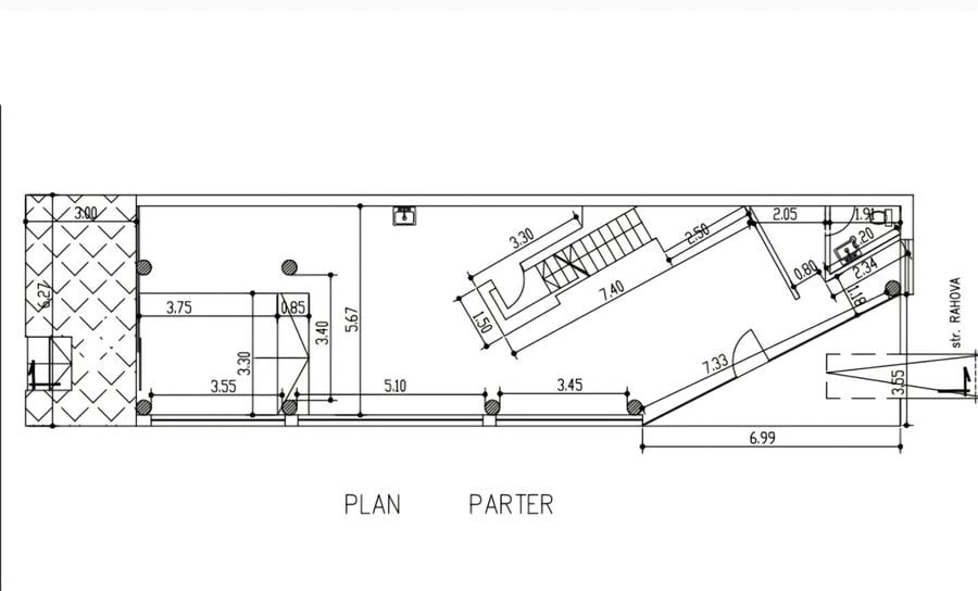 Casă cu 4 camere cu Teren 352 Mp în Școlilor