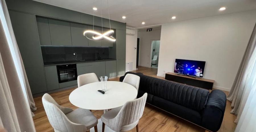 Apartament Central, 2 camere, 2 locuri de parcare, Zona Centrala - 1