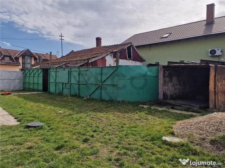 Casa de demolat cu teren mare in Bors - 3