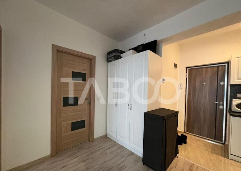 Apartament 2 camere de vanzare decomandat 39 mp zona Doamna - 1