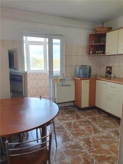 Apartament trei camere Eremia Grigorescu, liber - 1