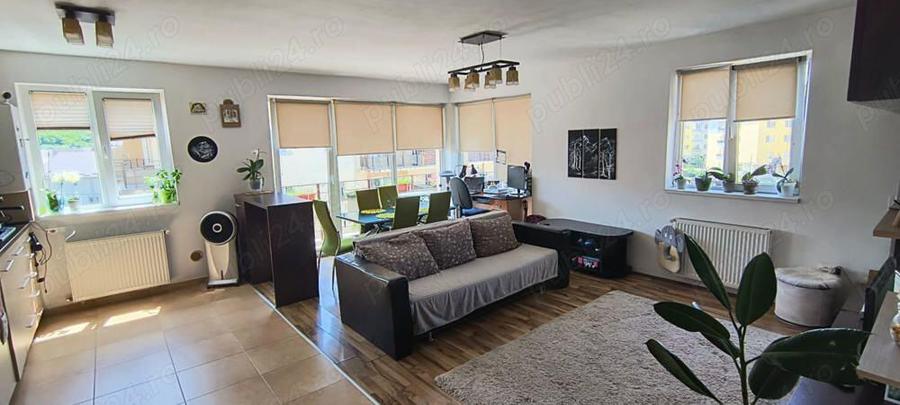 Floresti , Florilor 2 camere - 5