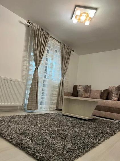 Apartament cu 2 camere, decomandat, zona Tatarasi - 4