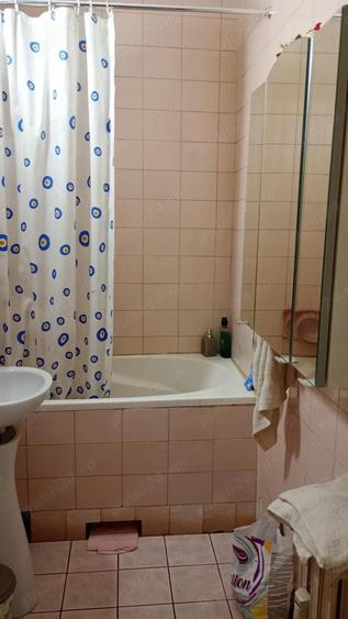 Inchiriez apartament ultracentral cu 2 camere - 4