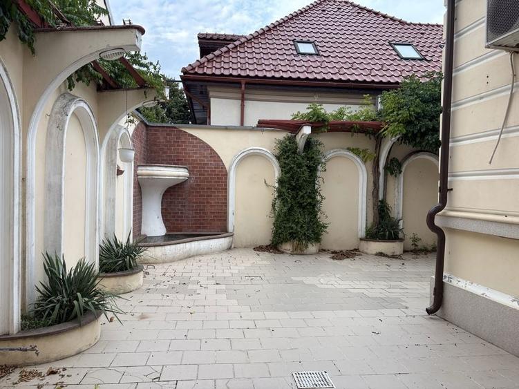 Casa de Vanzare Zona Centrala - 3