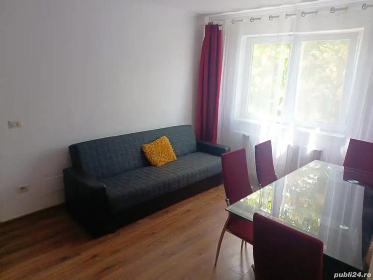 Inchiriez apartament cu 2 camere - 1