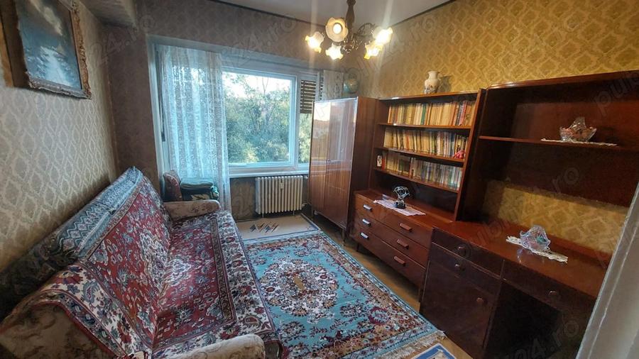 Apartament de inchiriat, 3 camere, Ultracentral, Oradea - 3