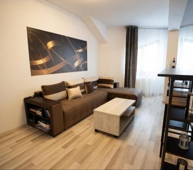 Apartament 2 camere 60mp - etaj 3/lift - parcare - 1