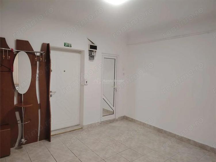 Spatiu comercial ultracentral, ideal pentru salon de masaj - 4