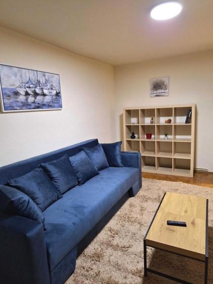 Apartament cu 3 camere, mobilat în Calea Dumbrăvii