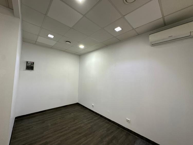 Spațiu comercial, de 37 mp, în Apusului