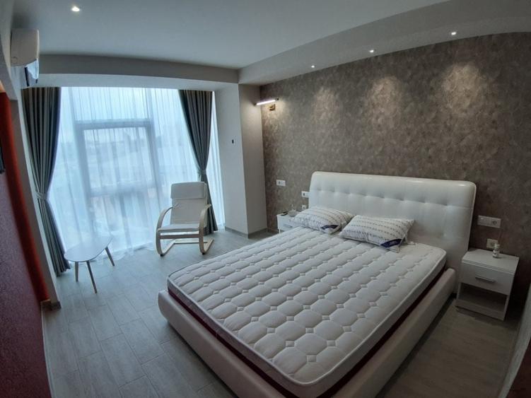 Cladire multifunctionala - 2