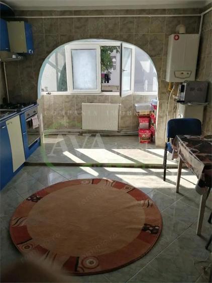 Apartament 3 camere decomandat zona Nord - 3