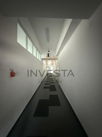 Ultimul etaj, vedere panoramică – Spațiu de birouri - 4