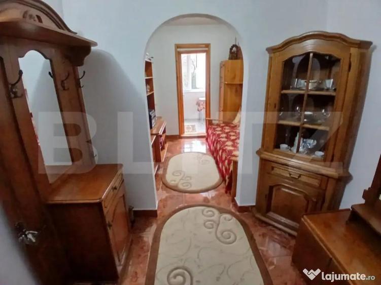 Vanzare apartament 2 camere, vis-a-vis de ?coala nr. 8 - 4