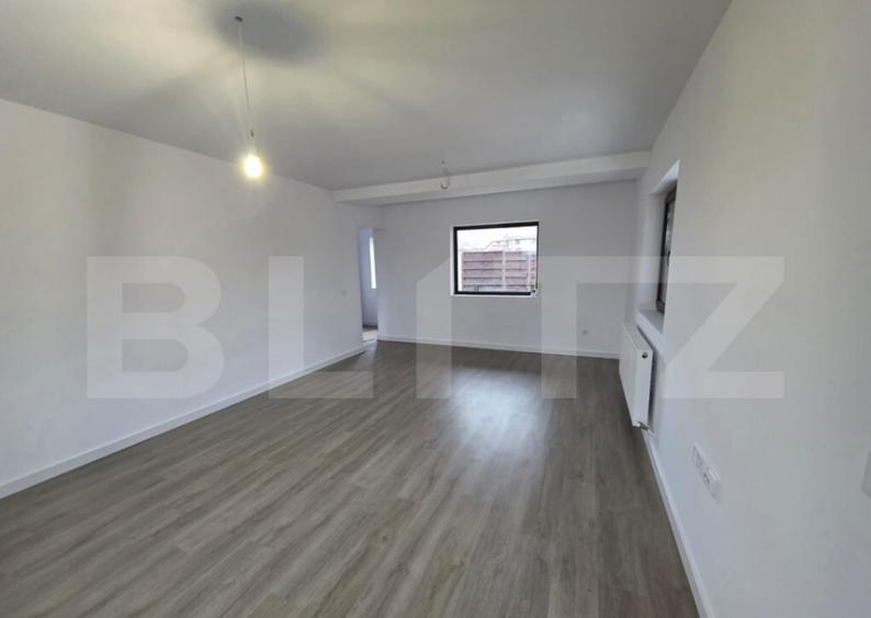 Casa de vanzare, 150 mp, zona Est - 8