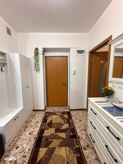 De vanzare apartament cu 3 camere, mobilat si utilat, parter inalt - 15