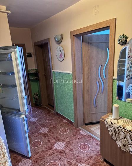 Apartament 3 camere Calea Bucuresti