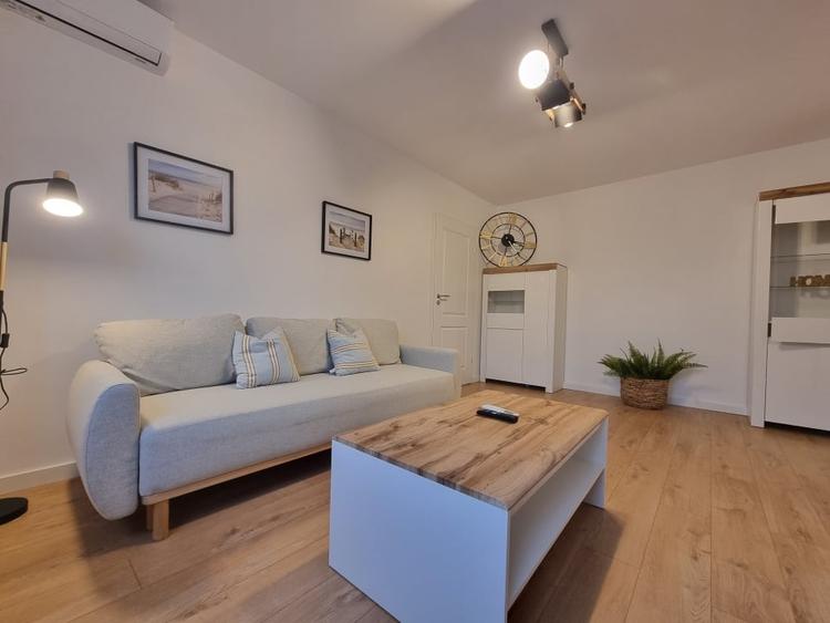 Apartament 3 camere metrou 1 Dec 1918 - 12