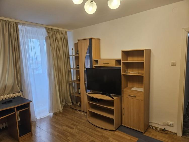 Inchiriere garsoniera zona centrala - 50m de metrou - 1