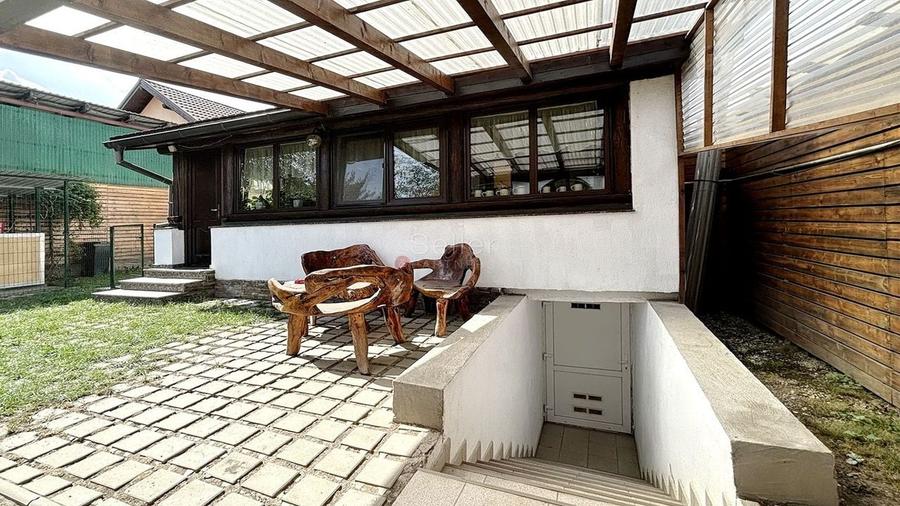 Zona Linistita Structura Generoasa - 22