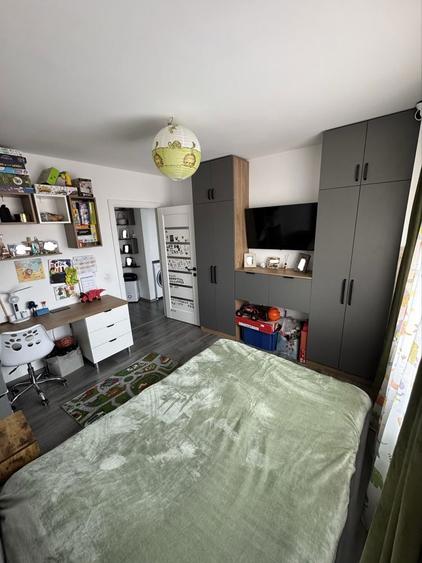 Vand apartament 3 camere - 8