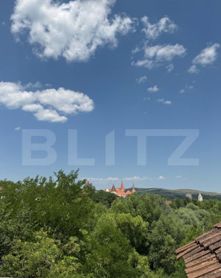 Casa cu 2 camere si cu o superba priveliste spre Castelul Co - 5