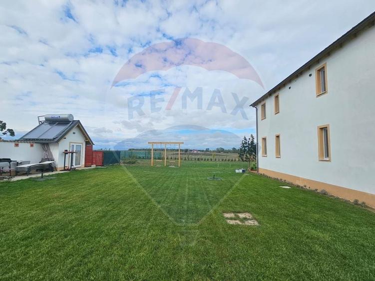 Casă / Vilă cu 4 camere de v&acirc;nzare Vadu Constanta - 9