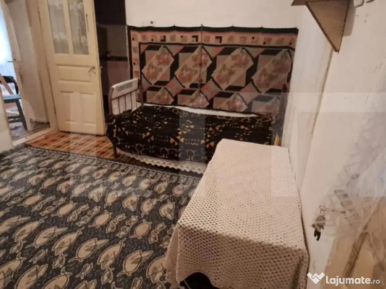 Voinesti Casa batraneasca, de vanzare, 70 mp - 10