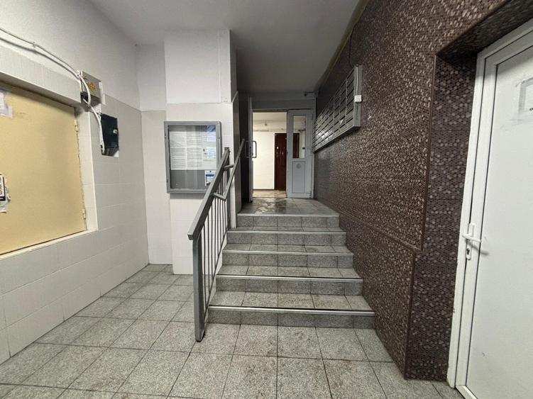 Garsoniera 1 Decembrie Auchan Titan An constructie 1979 - 7