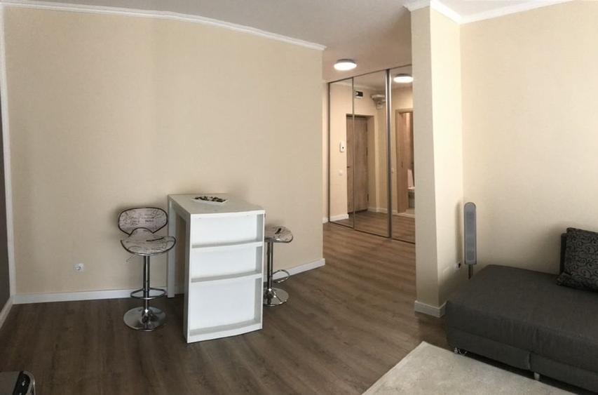 Inchiriere Garsoniera Decomandata Militari Residence - 8