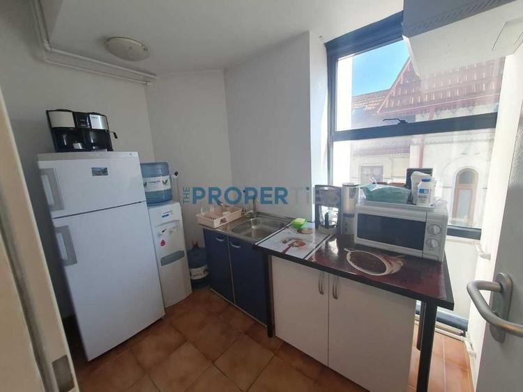 Cladire inchiriata 100% disponibila pentru investitie - 10