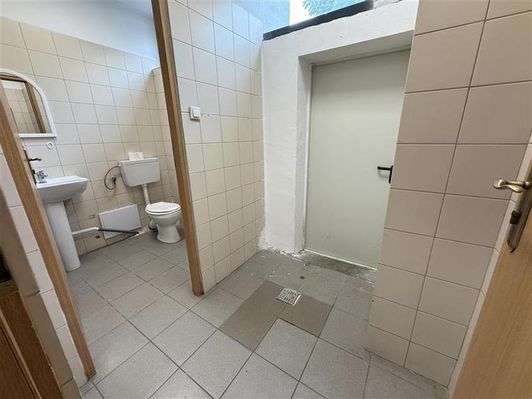 Ultracentral - bloc Luxor - 150mp utili - 17