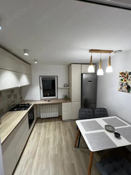 Inchiriez apartament modern 3 camere & 2 bai - Piata Verde - 2