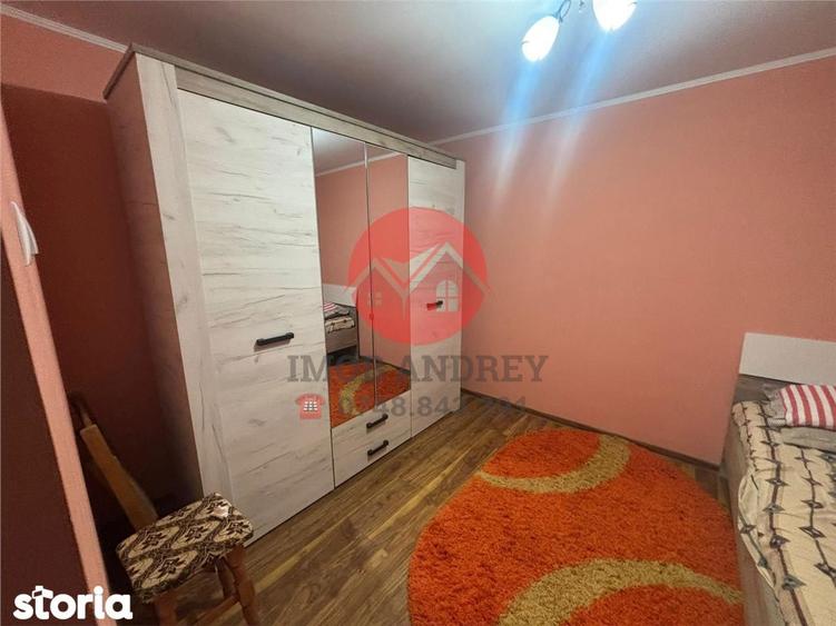 Casa 3 camere cu terasa, renovata, cartierul Nou, zona linistita - 5