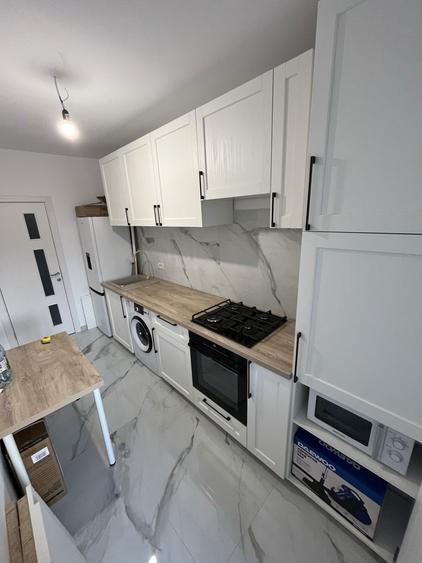 Inchiriez Garsoniera Padurea Rosu, - 4