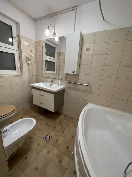 Apartament 2 camere, mobilat,parter, bloc solid, Calea Victoriei, Ateneul Roman - 16
