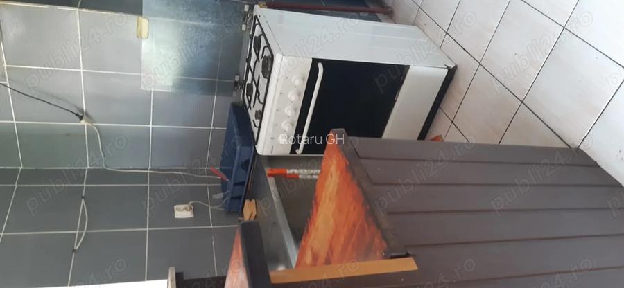 Chirie studenti an 1