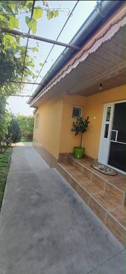 Casa de vanzare! - 2
